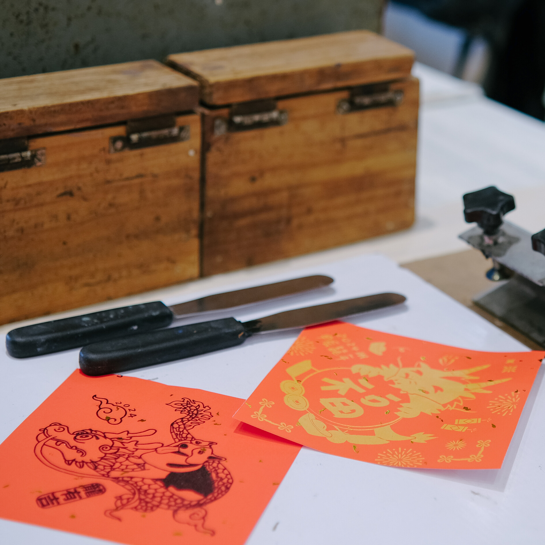 龍年絹印！貼春聯，貼福氣